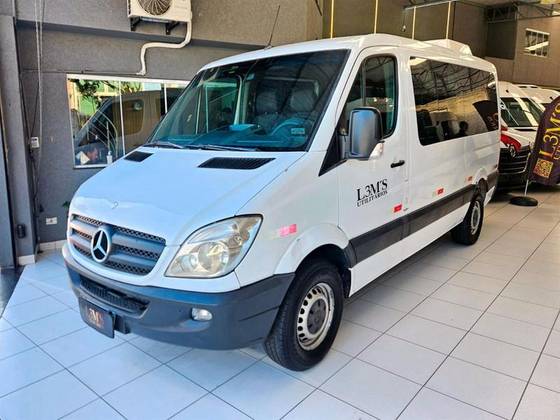 MERCEDES-BENZ SPRINTER 2.2 415 CDI VAN 16 LUGARES TETO BAIXO 16V BI-TURBO DIESEL MANUAL